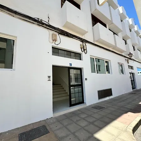 Апартаменты Piso En El Charco De San Gines Арресифе