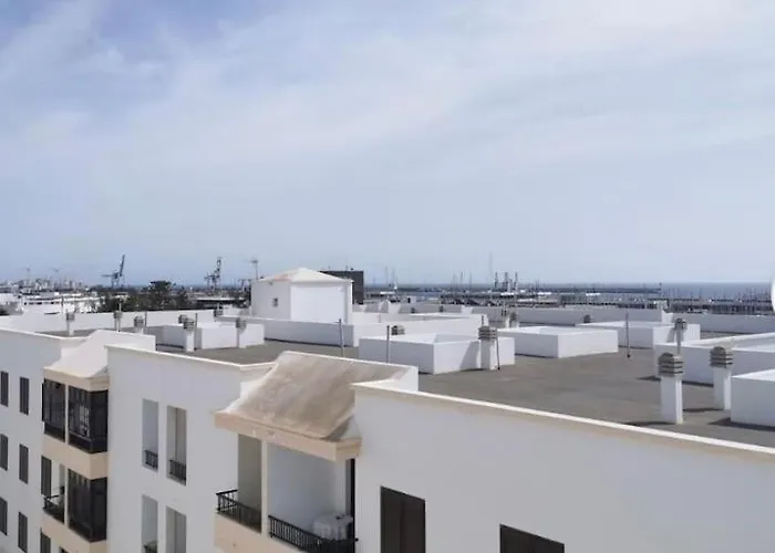 Piso En El Charco De San Gines アパート